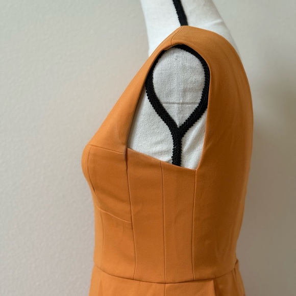 Tibi - Structured V-Neck burnt orange midi dress with cut outs - Picture 10 of 12